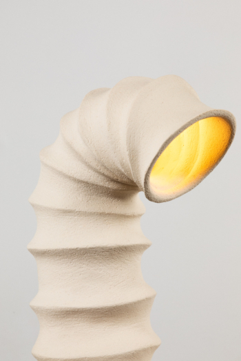 Melo R | Neo-industrial | Sculptural ceramic lamp | White 