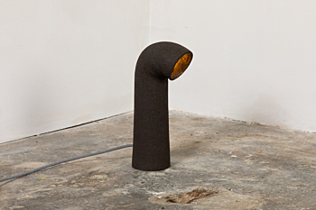 Melo C - Sculptural ceramic lamp