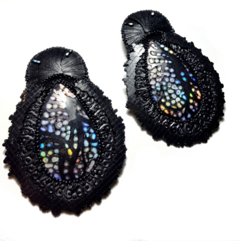 PRINTED HOLOGRAPHIC EARRING 1