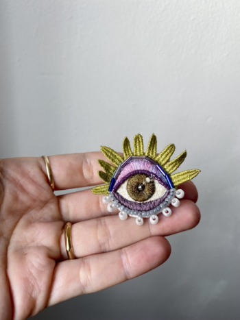 Handmade Embroidered Brooch – Green Eye